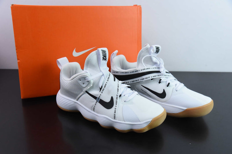 Nike React Hyperset (PRETO E BRANCO)