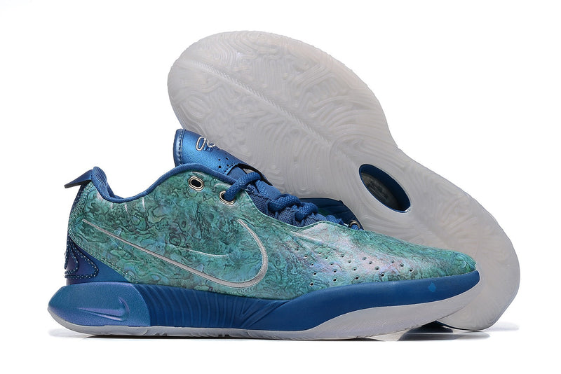 Nike LeBron 21 'Abalone Pearl'