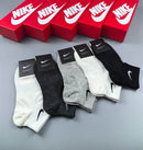 Kit de Meias Cano baixo Nike com 5 Pares